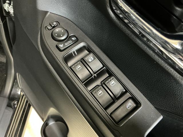 タントカスタムRS 届出済み未使用車 ターボ バックカメラ USB届出済み未使用車 ターボ バックカメラ 両側電動スライドドア 前後コーナーセンサー 前席シートヒーター 電子パーキング オートブレーキホールド オートマチックハイビーム 15インチ純正アルミホイール(京都府)の中古車