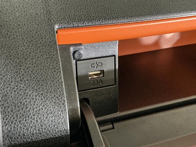 タントファンクロスターボ　ワンオーナー　バックカメラ　両側電動ワンオーナー　バックカメラ　両側電動スライドドア　前後コーナーセンサー　前席シートヒーター　電子パーキング　オートブレーキホールド　オートマチックハイビーム　１５インチ純正アルミホイール　ＵＳＢ（京都府）の中古車