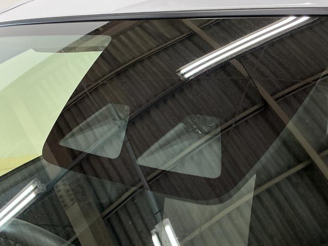 ミライースX SAIII 前後コーナーセンサー LEDヘッドライト前後コーナーセンサー オートマチックハイビーム LEDヘッドライト 電動格納ドアミラー キーレス マニュアルエアコン 横滑り防止装置 アイドリングストップ ヘッドライトレベライザー スペアキー有り(京都府)の中古車