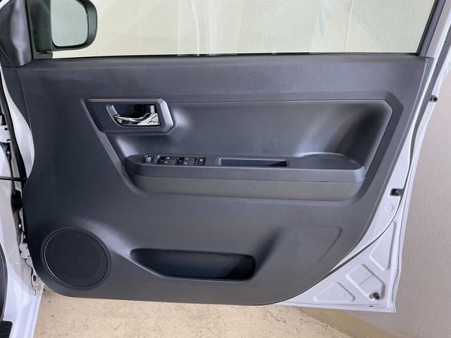 ミライースX SAIII 前後コーナーセンサー LEDヘッドライト前後コーナーセンサー オートマチックハイビーム LEDヘッドライト 電動格納ドアミラー キーレス マニュアルエアコン 横滑り防止装置 アイドリングストップ ヘッドライトレベライザー スペアキー有り(京都府)の中古車