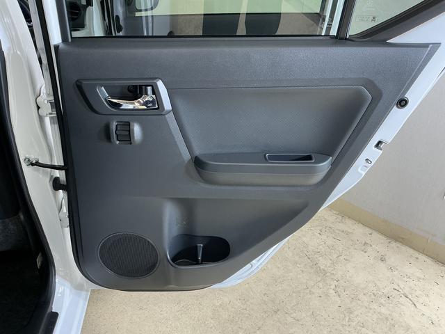 ミライースX SAIII 前後コーナーセンサー LEDヘッドライト前後コーナーセンサー オートマチックハイビーム LEDヘッドライト 電動格納ドアミラー キーレス マニュアルエアコン 横滑り防止装置 アイドリングストップ ヘッドライトレベライザー スペアキー有り(京都府)の中古車