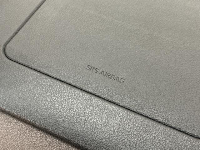 ムーヴG 助手席側リヤパワースライドドア スマートアシストスマートアシスト 助手席側リヤパワースライドドア LEDヘッドライト コーナーセンサー プッシュボタンエンジンスタート アルミホイール バックカメラ アイドリングストップ オートエアコン オートライト(京都府)の中古車