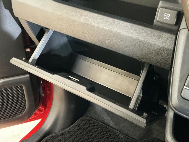 ムーヴG 助手席側リヤパワースライドドア スマートアシストスマートアシスト 助手席側リヤパワースライドドア LEDヘッドライト コーナーセンサー プッシュボタンエンジンスタート アルミホイール バックカメラ アイドリングストップ オートエアコン オートライト(京都府)の中古車