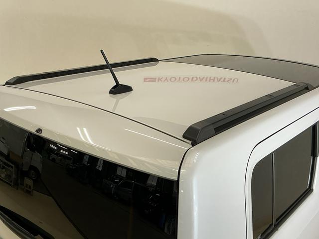 タフトＧ　クロムベンチャー　届出済み未使用車　４ＷＤ　ナビＴＶ届出済み未使用車　４ＷＤ　ナビ　バックカメラ　アダプティブクルーズコントロール　コーナーセンサー　シートヒーター　スカイフィールトップ　電子パーキング　オートマチックハイビーム　オートブレーキホールド（京都府）の中古車