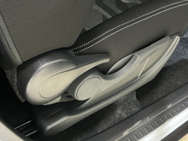 タフトＧ　クロムベンチャー　届出済み未使用車　４ＷＤ　ナビＴＶ届出済み未使用車　４ＷＤ　ナビ　バックカメラ　アダプティブクルーズコントロール　コーナーセンサー　シートヒーター　スカイフィールトップ　電子パーキング　オートマチックハイビーム　オートブレーキホールド（京都府）の中古車