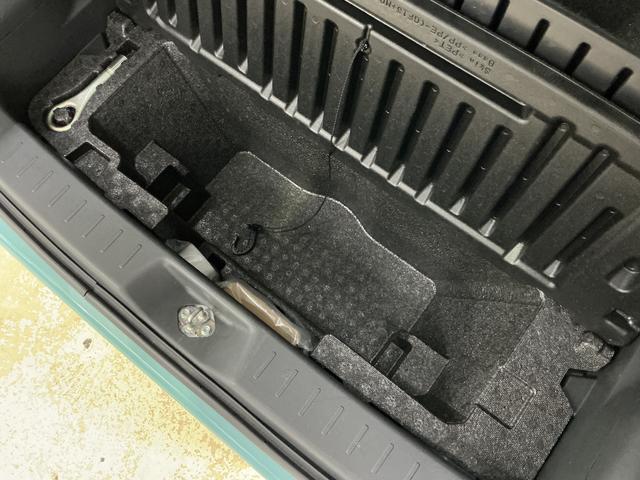 ムーヴキャンバスＧメイクアップリミテッド　ＳＡIII　ナビ　パノラマモニターワンオーナー　８インチナビ　パノラマモニター　ＥＴＣ　ドライブレコーダー　フルセグチューナー　ブルートゥース対応　プッシュボタンエンジンスタート　両側リヤパワースライドドア　ＬＥＤヘッドライト　ＡＢＳ（京都府）の中古車