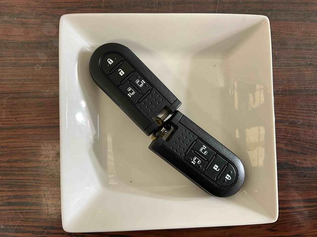 タンクG−T ナビ バックカメラ ETC ドライブレコーダーナビ バックカメラ ETC ドライブレコーダー フルセグチューナー ブルートゥース対応 クルーズコントロール プッシュボタンエンジンスタート 両側リヤパワースライドドア オートエアコン ABS(京都府)の中古車