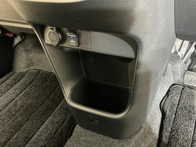 ムーヴキャンバスＧメイクアップＶＳ　ＳＡIII　ワンオーナー　ナビ　ドラレコワンオーナー　ナビ　パノラマモニター　ドライブレコーダー　ＥＴＣ　両側電動スライドドア　ウインドシールドデアイサー　シートヒーター　オートマチックハイビーム　Ｂｌｕｅｔｏｏｔｈ　ＵＳＢ接続　ＤＶＤ再生（京都府）の中古車