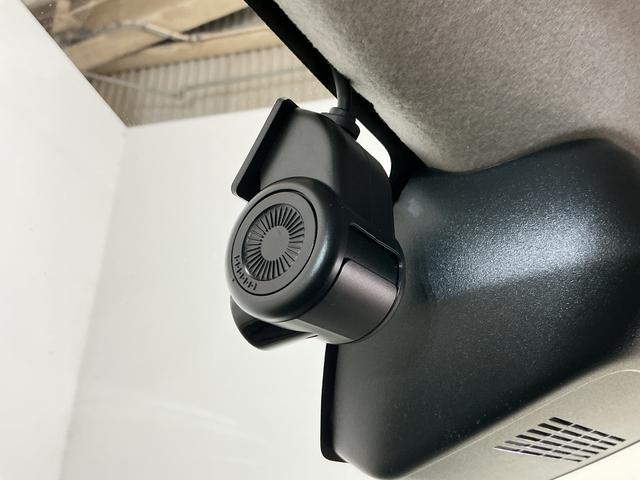 タントファンクロスターボ　ワンオーナー　ナビ　パノラマモニターワンオーナー　ターボ　ナビ　パノラマモニター　ドライブレコーダー　ＥＴＣ　両側電動スライドドア　前後コーナーセンサー　シートヒーター　電子パーキング　オートブレーキホールド　オートマチックハイビーム（京都府）の中古車