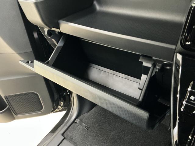 タントカスタムＲＳ　届出済み未使用車　ターボ　バックカメラ届出済み未使用車　ターボ　バックカメラ　両側電動スライドドア　前後コーナーセンサー　前席シートヒーター　電子パーキング　オートマチックハイビーム　オートブレーキホールド　１５インチ純正アルミホイール（京都府）の中古車