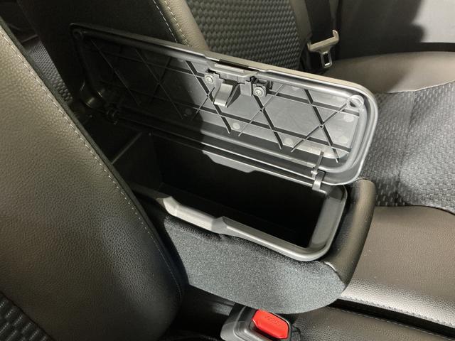 タントカスタムＲＳ　届出済み未使用車　ターボ　バックカメラ届出済み未使用車　ターボ　バックカメラ　両側電動スライドドア　前後コーナーセンサー　前席シートヒーター　電子パーキング　オートマチックハイビーム　オートブレーキホールド　１５インチ純正アルミホイール（京都府）の中古車