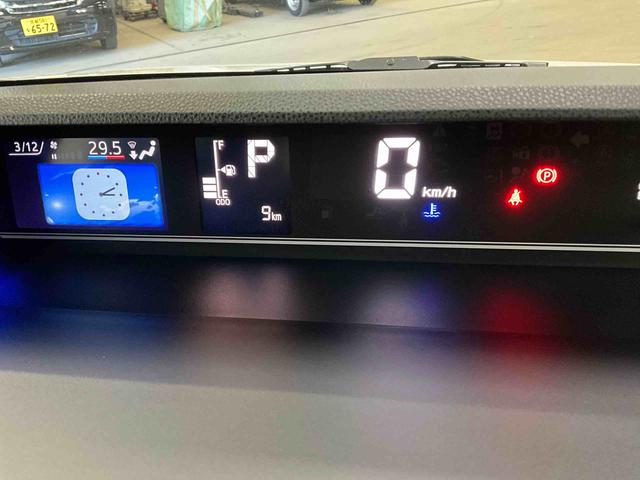 タントカスタムＸ　届出済未使用車　ナビ　バックカメラ　地デジ届出済未使用車　ナビ　フルセグチューナー　ブルートゥース対応　バックカメラ　スマートアシスト　プッシュボタンエンジンスタート　両側リヤパワースライドドア　コーナーセンサー　ＬＥＤヘッドライト　ＡＢＳ（京都府）の中古車