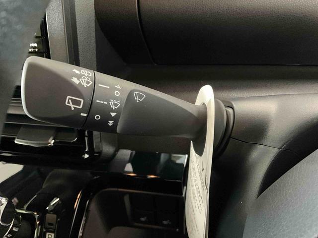 タントカスタムＸ　届出済未使用車　ナビ　バックカメラ　地デジ届出済未使用車　ナビ　フルセグチューナー　ブルートゥース対応　バックカメラ　スマートアシスト　プッシュボタンエンジンスタート　両側リヤパワースライドドア　コーナーセンサー　ＬＥＤヘッドライト　ＡＢＳ（京都府）の中古車