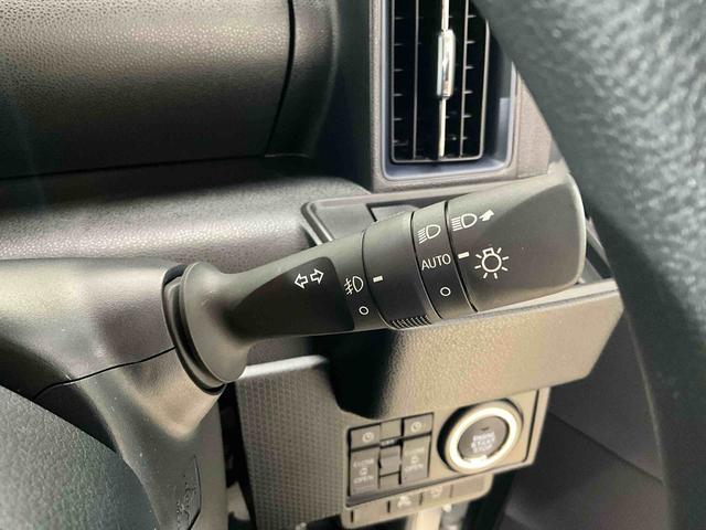 タントカスタムＸ　届出済未使用車　ナビ　バックカメラ　地デジ届出済未使用車　ナビ　フルセグチューナー　ブルートゥース対応　バックカメラ　スマートアシスト　プッシュボタンエンジンスタート　両側リヤパワースライドドア　コーナーセンサー　ＬＥＤヘッドライト　ＡＢＳ（京都府）の中古車