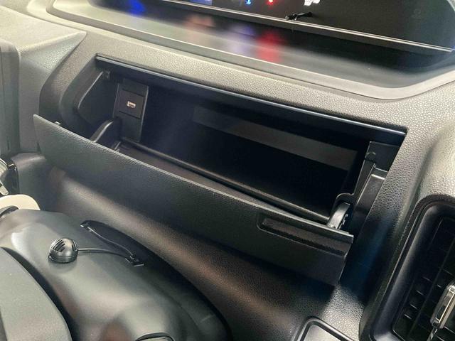 タントカスタムＸ　届出済未使用車　ナビ　バックカメラ　地デジ届出済未使用車　ナビ　フルセグチューナー　ブルートゥース対応　バックカメラ　スマートアシスト　プッシュボタンエンジンスタート　両側リヤパワースライドドア　コーナーセンサー　ＬＥＤヘッドライト　ＡＢＳ（京都府）の中古車