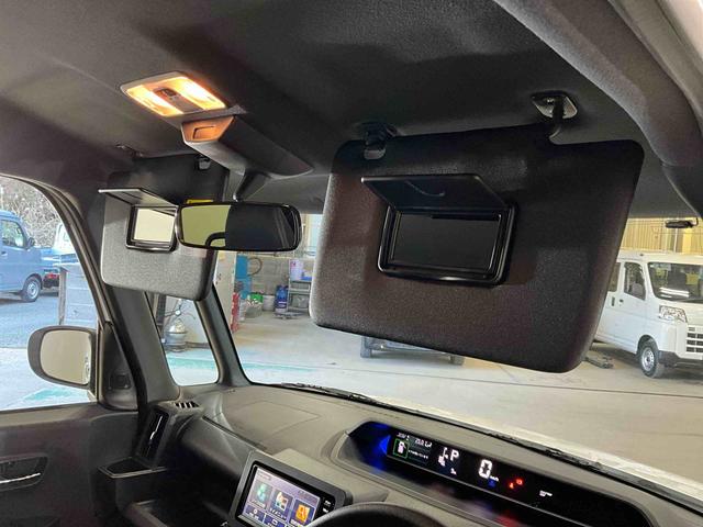 タントカスタムＸ　届出済未使用車　ナビ　バックカメラ　地デジ届出済未使用車　ナビ　フルセグチューナー　ブルートゥース対応　バックカメラ　スマートアシスト　プッシュボタンエンジンスタート　両側リヤパワースライドドア　コーナーセンサー　ＬＥＤヘッドライト　ＡＢＳ（京都府）の中古車