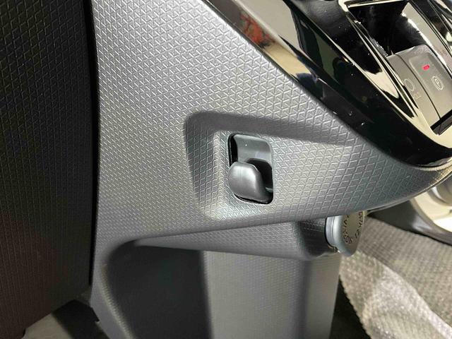 タントカスタムＸ　届出済未使用車　ナビ　バックカメラ　地デジ届出済未使用車　ナビ　フルセグチューナー　ブルートゥース対応　バックカメラ　スマートアシスト　プッシュボタンエンジンスタート　両側リヤパワースライドドア　コーナーセンサー　ＬＥＤヘッドライト　ＡＢＳ（京都府）の中古車