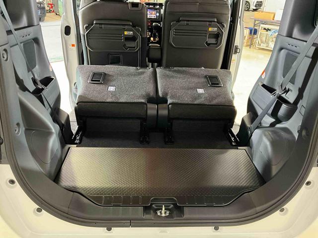 タントカスタムＸ　届出済未使用車　ナビ　バックカメラ　地デジ届出済未使用車　ナビ　フルセグチューナー　ブルートゥース対応　バックカメラ　スマートアシスト　プッシュボタンエンジンスタート　両側リヤパワースライドドア　コーナーセンサー　ＬＥＤヘッドライト　ＡＢＳ（京都府）の中古車