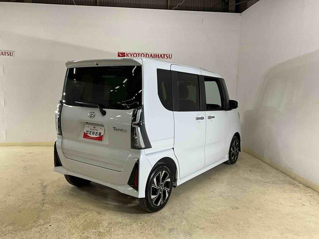 タントカスタムＸ　届出済未使用車　ナビ　バックカメラ　地デジ届出済未使用車　ナビ　フルセグチューナー　ブルートゥース対応　バックカメラ　スマートアシスト　プッシュボタンエンジンスタート　両側リヤパワースライドドア　コーナーセンサー　ＬＥＤヘッドライト　ＡＢＳ（京都府）の中古車