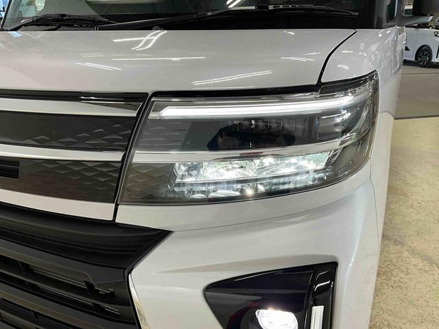 タントカスタムＸ　届出済未使用車　ナビ　バックカメラ　地デジ届出済未使用車　ナビ　フルセグチューナー　ブルートゥース対応　バックカメラ　スマートアシスト　プッシュボタンエンジンスタート　両側リヤパワースライドドア　コーナーセンサー　ＬＥＤヘッドライト　ＡＢＳ（京都府）の中古車