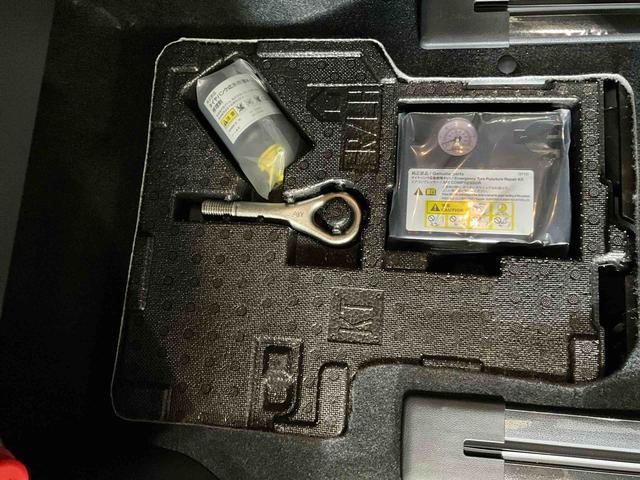 タントカスタムＸ　届出済未使用車　ナビ　バックカメラ　地デジ届出済未使用車　ナビ　フルセグチューナー　ブルートゥース対応　バックカメラ　スマートアシスト　プッシュボタンエンジンスタート　両側リヤパワースライドドア　コーナーセンサー　ＬＥＤヘッドライト　ＡＢＳ（京都府）の中古車