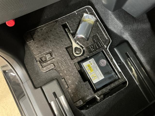 タントカスタムＲＳ　届出済み未使用車　ターボ　パノラマモニター届出済み未使用車　ターボ　パノラマモニター　両側電動スライドドア　前後コーナーセンサー　シートヒーター　電子パーキング　オートブレーキホールド　オートマチックハイビーム　１５インチ純正アルミホイール（京都府）の中古車