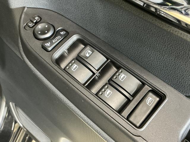 タントカスタムＲＳ　届出済み未使用車　ターボ　パノラマモニター届出済み未使用車　ターボ　パノラマモニター　両側電動スライドドア　前後コーナーセンサー　シートヒーター　電子パーキング　オートブレーキホールド　オートマチックハイビーム　１５インチ純正アルミホイール（京都府）の中古車