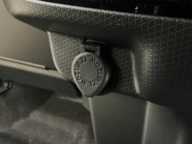 タントカスタムＲＳ　届出済み未使用車　ターボ　パノラマモニター届出済み未使用車　ターボ　パノラマモニター　両側電動スライドドア　前後コーナーセンサー　シートヒーター　電子パーキング　オートブレーキホールド　オートマチックハイビーム　１５インチ純正アルミホイール（京都府）の中古車