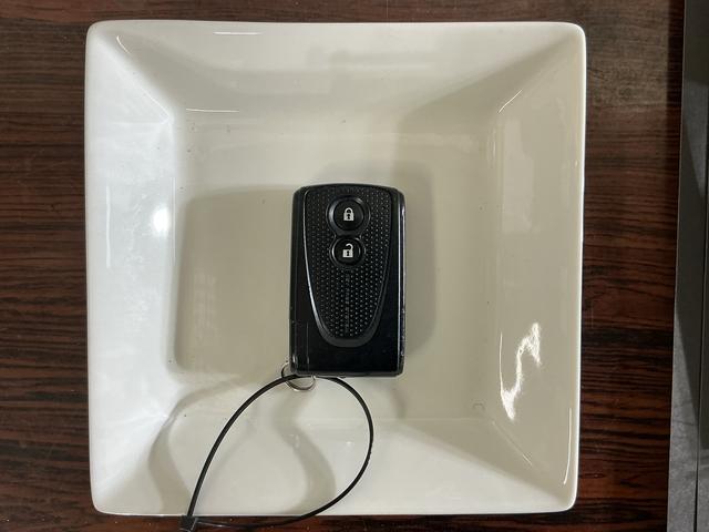 ミラココアココアプラスX ワンオーナー CDオーディオ ETCワンオーナー CDオーディオ キーレスエントリー フォグライト ルーフレール ドアバイザー ウインカーミラー アイドリングストップ 盗難防止装置 ヘッドライトレべライザー 電動格納ミラー エアバック(京都府)の中古車