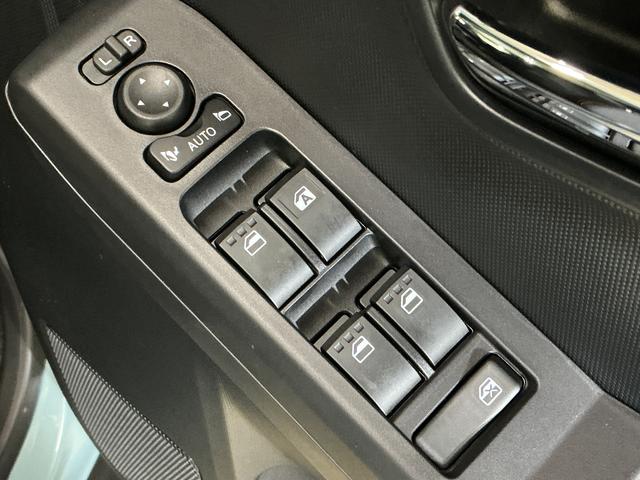 タフトＧターボ　届出済み未使用車　バックカメラ　クルコン　スマアシ届出済未使用車　バックカメラ　アダプティブクルーズコントロール　前後コーナーセンサー　シートヒーター　スカイフィールトップ　電子パーキング　オートブレーキホールド　オートマチックハイビーム　　スマアシ（京都府）の中古車