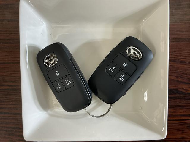 ムーヴキャンバスストライプスG 届出済み未使用車 ナビ バックカメラ届出済み未使用車 ナビ バックカメラ 両側電動スライドドア 前後コーナーセンサー 前席シートヒーター 電子パーキング オートブレーキホールド オートマチックハイビーム ホットカップホルダー USB接続(京都府)の中古車