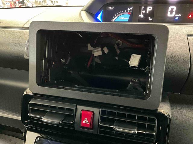 タントカスタムＸ　届出済未使用車ダイハツ認定中古車　予防安全機能スマートアシスト搭載　アイドリングストップ　オートライト　オートマチックハイビーム　電動格納ミラー　パノラマモニター　ＬＥＤヘッドライト　キーフリー　シートヒーター（京都府）の中古車