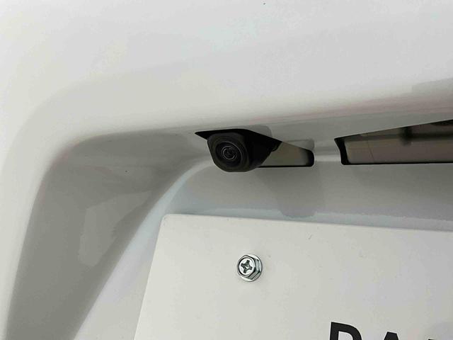 タントカスタムＸ　届出済未使用車ダイハツ認定中古車　予防安全機能スマートアシスト搭載　アイドリングストップ　オートライト　オートマチックハイビーム　電動格納ミラー　パノラマモニター　ＬＥＤヘッドライト　キーフリー　シートヒーター（京都府）の中古車