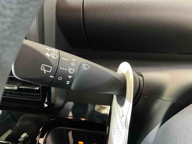 タントカスタムＸ　届出済未使用車ダイハツ認定中古車　予防安全機能スマートアシスト搭載　アイドリングストップ　オートライト　オートマチックハイビーム　電動格納ミラー　パノラマモニター　ＬＥＤヘッドライト　キーフリー　シートヒーター（京都府）の中古車