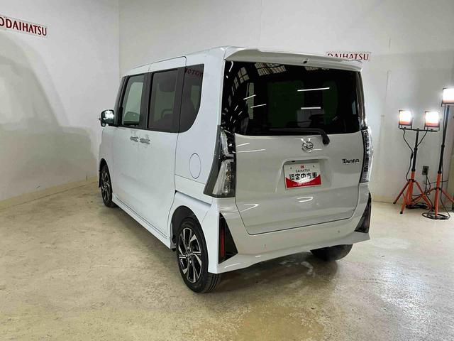 タントカスタムＸ　届出済未使用車ダイハツ認定中古車　予防安全機能スマートアシスト搭載　アイドリングストップ　オートライト　オートマチックハイビーム　電動格納ミラー　パノラマモニター　ＬＥＤヘッドライト　キーフリー　シートヒーター（京都府）の中古車