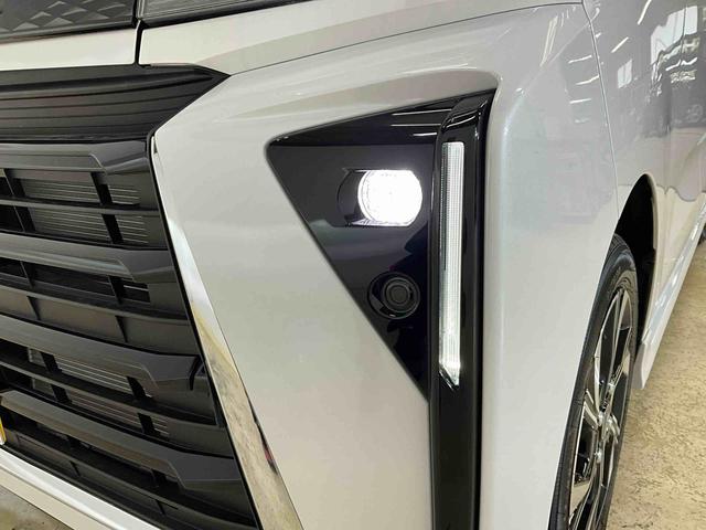 タントカスタムＸ　届出済未使用車ダイハツ認定中古車　予防安全機能スマートアシスト搭載　アイドリングストップ　オートライト　オートマチックハイビーム　電動格納ミラー　パノラマモニター　ＬＥＤヘッドライト　キーフリー　シートヒーター（京都府）の中古車