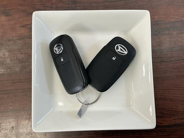 ロッキーＧ　ナビ　パノラマモニター　ドライブレコーダー　ＥＴＣナビ　パノラマモニター　ドライブレコーダー　ＥＴＣ　ブラインドスポットモニター　コーナーセンサー　アダプティブクルーズコントロール　シートヒーター　オートブレーキホールド　１７インチ純正アルミホイール（京都府）の中古車