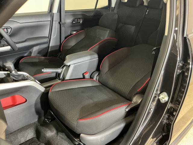 ロッキーＧ　ナビ　パノラマモニター　ドライブレコーダー　ＥＴＣナビ　パノラマモニター　ドライブレコーダー　ＥＴＣ　ブラインドスポットモニター　コーナーセンサー　アダプティブクルーズコントロール　シートヒーター　オートブレーキホールド　１７インチ純正アルミホイール（京都府）の中古車