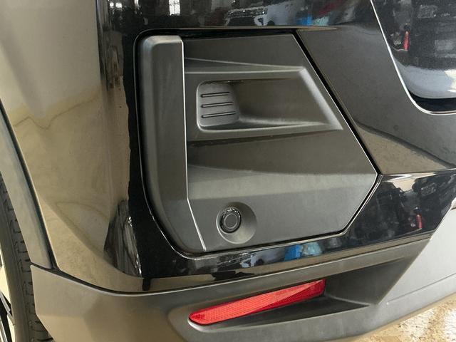 ロッキーＧ　ナビ　パノラマモニター　ドライブレコーダー　ＥＴＣナビ　パノラマモニター　ドライブレコーダー　ＥＴＣ　ブラインドスポットモニター　コーナーセンサー　アダプティブクルーズコントロール　シートヒーター　オートブレーキホールド　１７インチ純正アルミホイール（京都府）の中古車