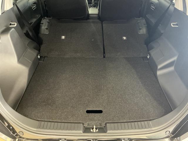 ロッキーＧ　ナビ　パノラマモニター　ドライブレコーダー　ＥＴＣナビ　パノラマモニター　ドライブレコーダー　ＥＴＣ　ブラインドスポットモニター　コーナーセンサー　アダプティブクルーズコントロール　シートヒーター　オートブレーキホールド　１７インチ純正アルミホイール（京都府）の中古車