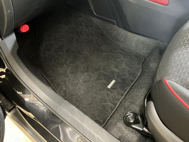 ロッキーＧ　ナビ　パノラマモニター　ドライブレコーダー　ＥＴＣナビ　パノラマモニター　ドライブレコーダー　ＥＴＣ　ブラインドスポットモニター　コーナーセンサー　アダプティブクルーズコントロール　シートヒーター　オートブレーキホールド　１７インチ純正アルミホイール（京都府）の中古車