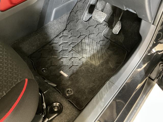 ロッキーＧ　ナビ　パノラマモニター　ドライブレコーダー　ＥＴＣナビ　パノラマモニター　ドライブレコーダー　ＥＴＣ　ブラインドスポットモニター　コーナーセンサー　アダプティブクルーズコントロール　シートヒーター　オートブレーキホールド　１７インチ純正アルミホイール（京都府）の中古車