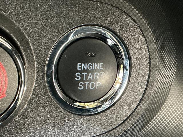 ロッキーＧ　ナビ　パノラマモニター　ドライブレコーダー　ＥＴＣナビ　パノラマモニター　ドライブレコーダー　ＥＴＣ　ブラインドスポットモニター　コーナーセンサー　アダプティブクルーズコントロール　シートヒーター　オートブレーキホールド　１７インチ純正アルミホイール（京都府）の中古車