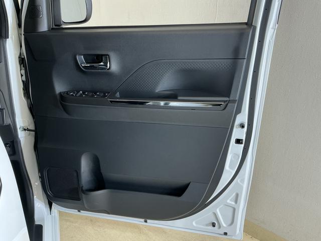 タントカスタムＸ　届出済み未使用車　バックカメラ　クルコン届出済み未使用車　バックカメラ　ＥＴＣ　アダプティブクルーズコントロール　前後コーナーセンサー　前席シートヒーター　電子パーキング　オートブレーキホールド　オートマチックハイビーム　スマートキー（京都府）の中古車