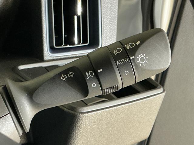 タントカスタムＸ　届出済み未使用車　バックカメラ　クルコン届出済み未使用車　バックカメラ　ＥＴＣ　アダプティブクルーズコントロール　前後コーナーセンサー　前席シートヒーター　電子パーキング　オートブレーキホールド　オートマチックハイビーム　スマートキー（京都府）の中古車