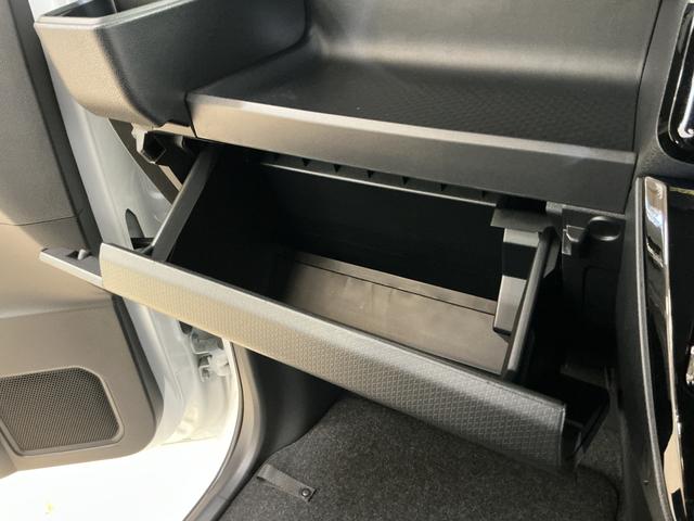 タントカスタムＸ　届出済み未使用車　バックカメラ　クルコン届出済み未使用車　バックカメラ　ＥＴＣ　アダプティブクルーズコントロール　前後コーナーセンサー　前席シートヒーター　電子パーキング　オートブレーキホールド　オートマチックハイビーム　スマートキー（京都府）の中古車