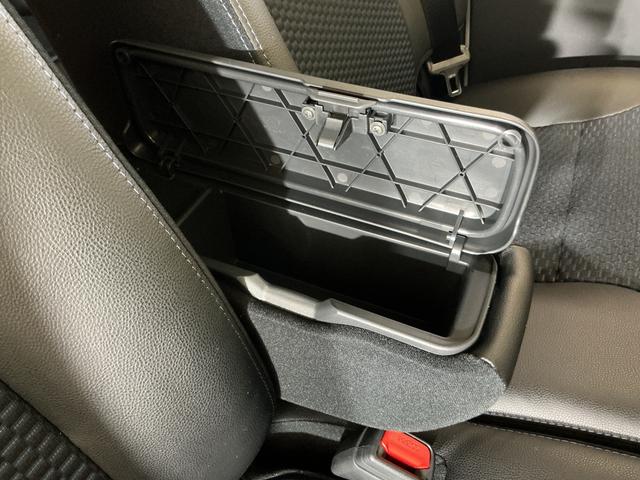 タントカスタムＸ　届出済み未使用車　バックカメラ　クルコン届出済み未使用車　バックカメラ　ＥＴＣ　アダプティブクルーズコントロール　前後コーナーセンサー　前席シートヒーター　電子パーキング　オートブレーキホールド　オートマチックハイビーム　スマートキー（京都府）の中古車
