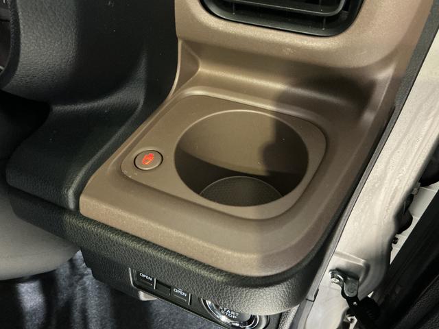 ムーヴキャンバスセオリーＧ　ワンオーナー　パノラマモニター　両側電動スライドワンオーナー　パノラマモニター　両側電動スライドドア　前後コーナーセンサー　前席シートヒーター　電子パーキング　オートハイビーム　オートブレーキホールド　ホットカップホルダー　ＬＥＤヘッドライト（京都府）の中古車