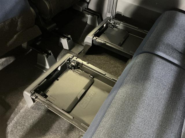 ムーヴキャンバスセオリーＧ　ワンオーナー　パノラマモニター　両側電動スライドワンオーナー　パノラマモニター　両側電動スライドドア　前後コーナーセンサー　前席シートヒーター　電子パーキング　オートハイビーム　オートブレーキホールド　ホットカップホルダー　ＬＥＤヘッドライト（京都府）の中古車