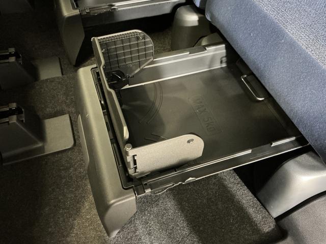 ムーヴキャンバスセオリーＧ　ワンオーナー　パノラマモニター　両側電動スライドワンオーナー　パノラマモニター　両側電動スライドドア　前後コーナーセンサー　前席シートヒーター　電子パーキング　オートハイビーム　オートブレーキホールド　ホットカップホルダー　ＬＥＤヘッドライト（京都府）の中古車